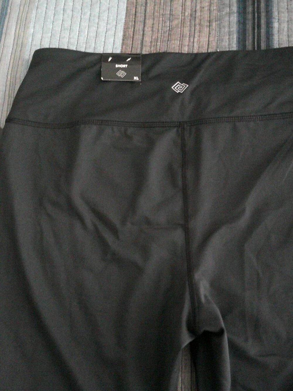 Zelos Bike/ workout shorts Size XL new with tags - Picture 2 of 3